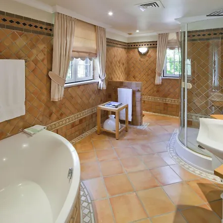 Villa Amazing 2 With Pool By Homing Quinta do Lago