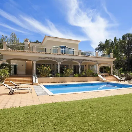 Villa Amazing 2 With Pool By Homing Quinta do Lago